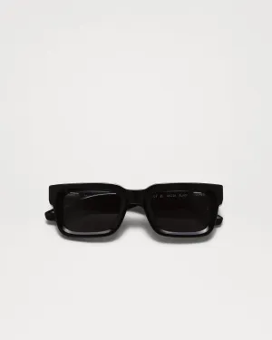 05 Sunglasses Black