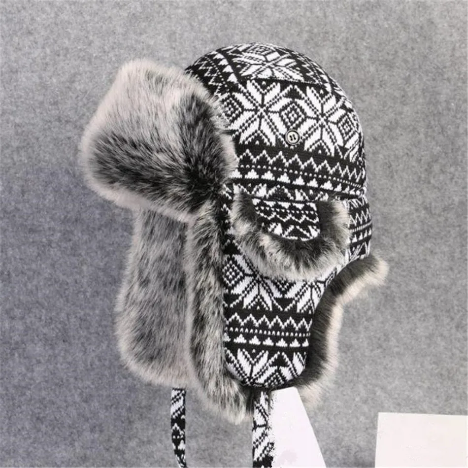 Ashore Shop Women or Mens Black and White Knitted fur Lined Style Warm Winter Hat