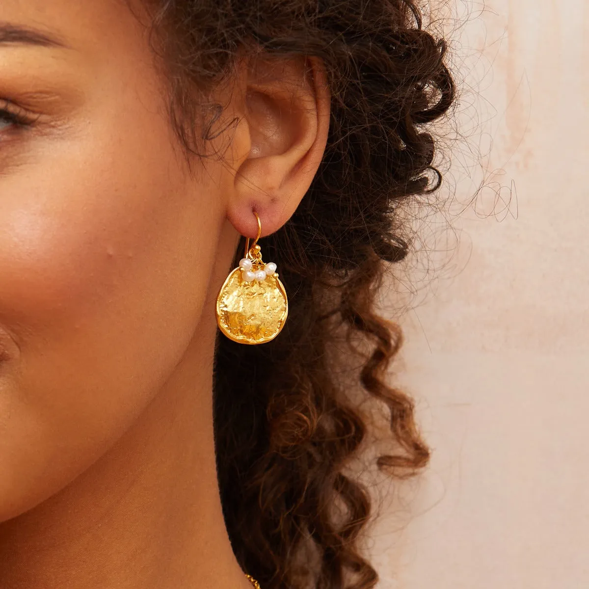 Solange Freshwater Pearl Earrings