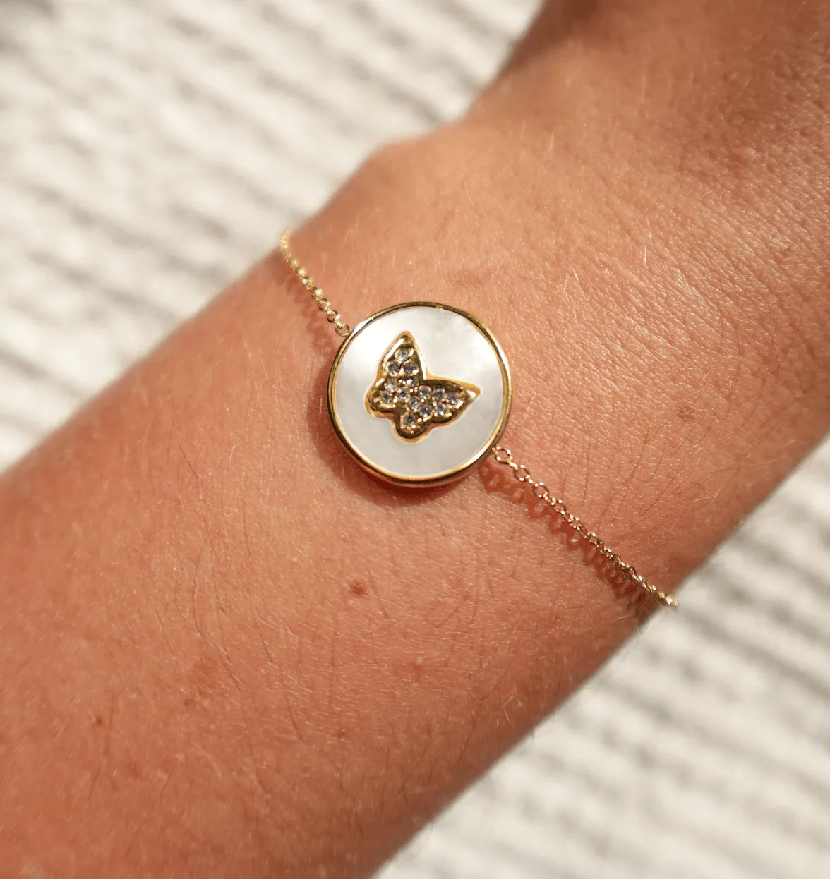 Vibes | Butterfly Embrace Clasp Bracelet | 18K Gold-Plated