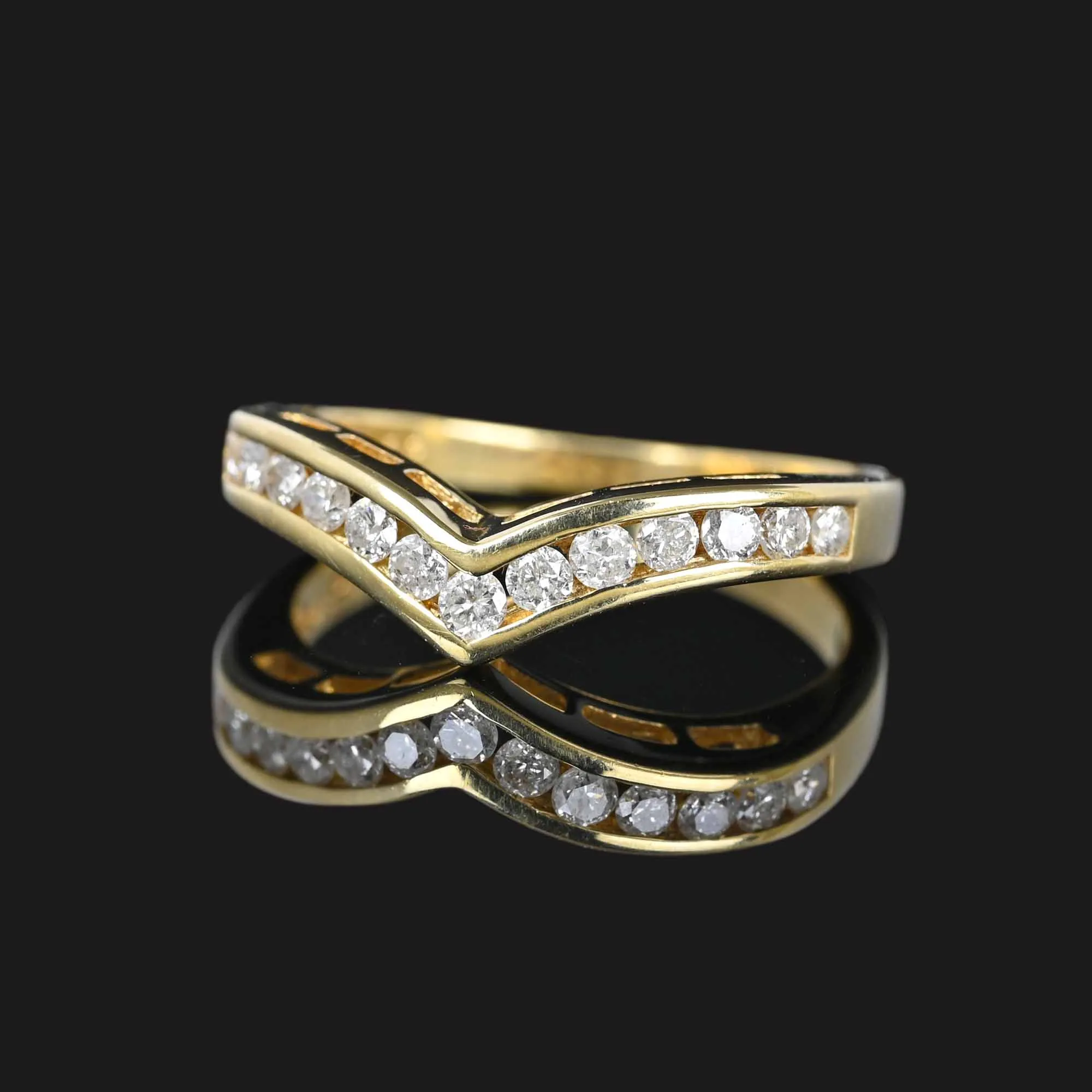 Vintage Diamond Chevron Ring in 14K Gold